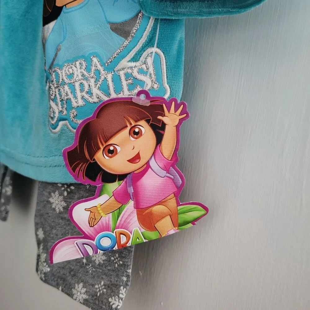 Nickelodeon branded matching set featuring Dora (size 4T)
